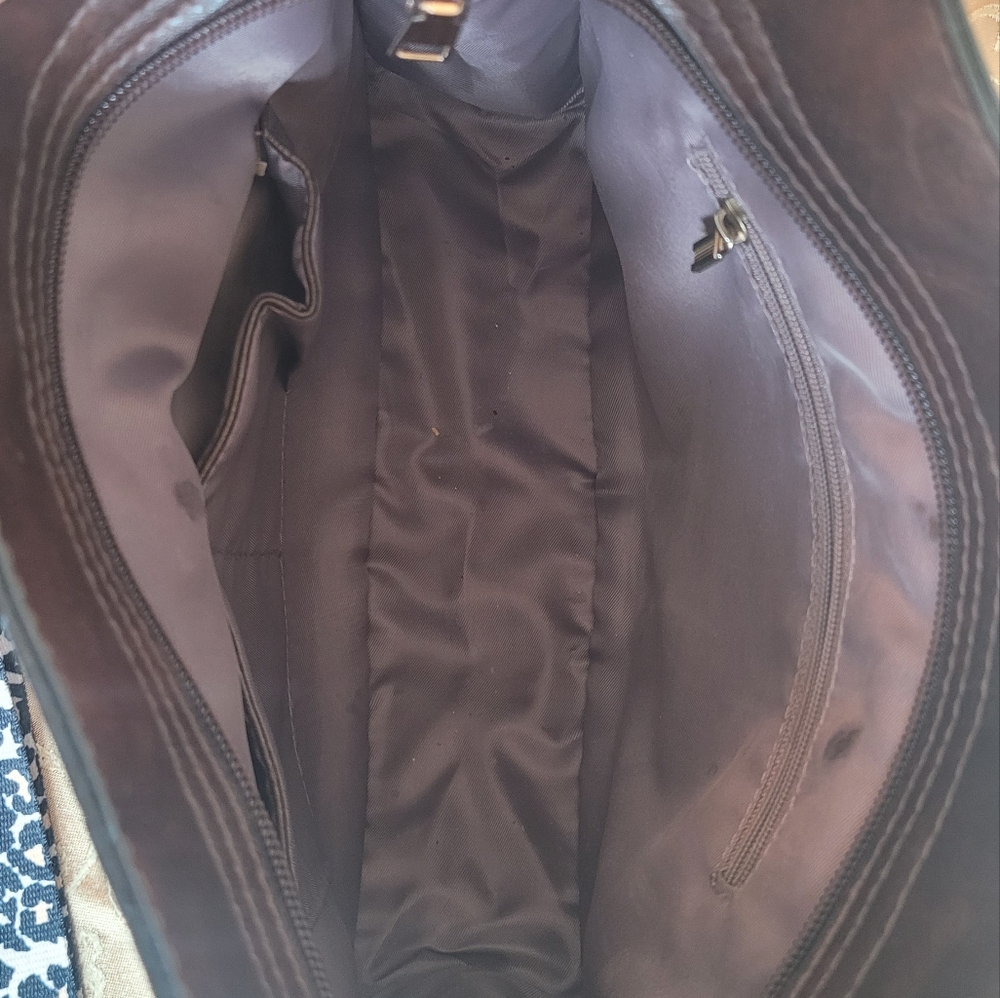 purse - Picture 2 of 4